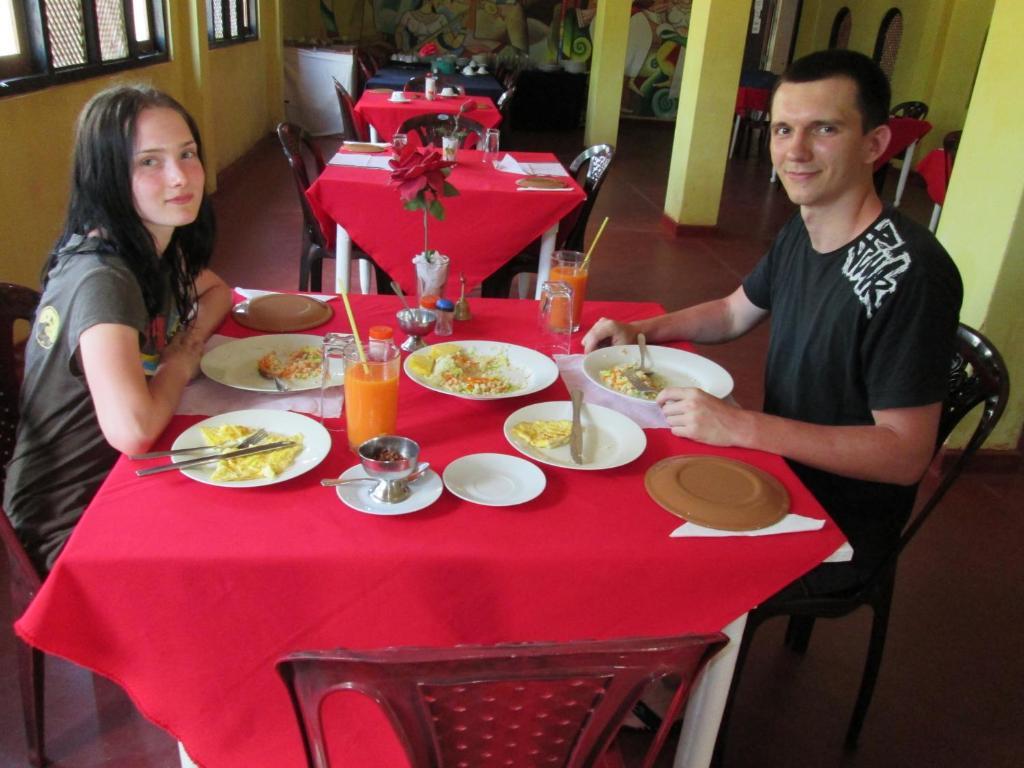 Shahira Hotel Nilaveli Εξωτερικό φωτογραφία